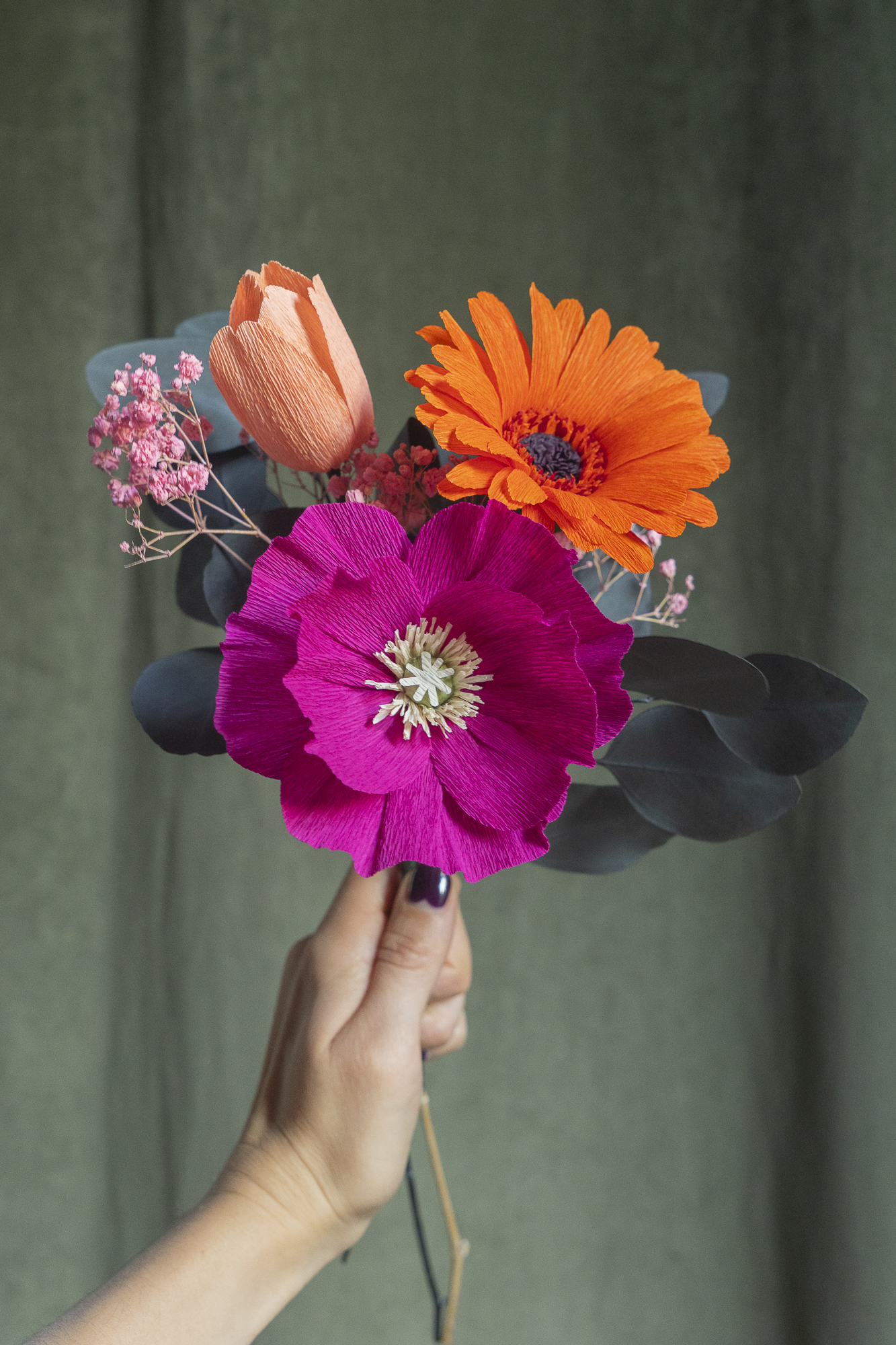 BOUQUETS ORANGE FUSHIA