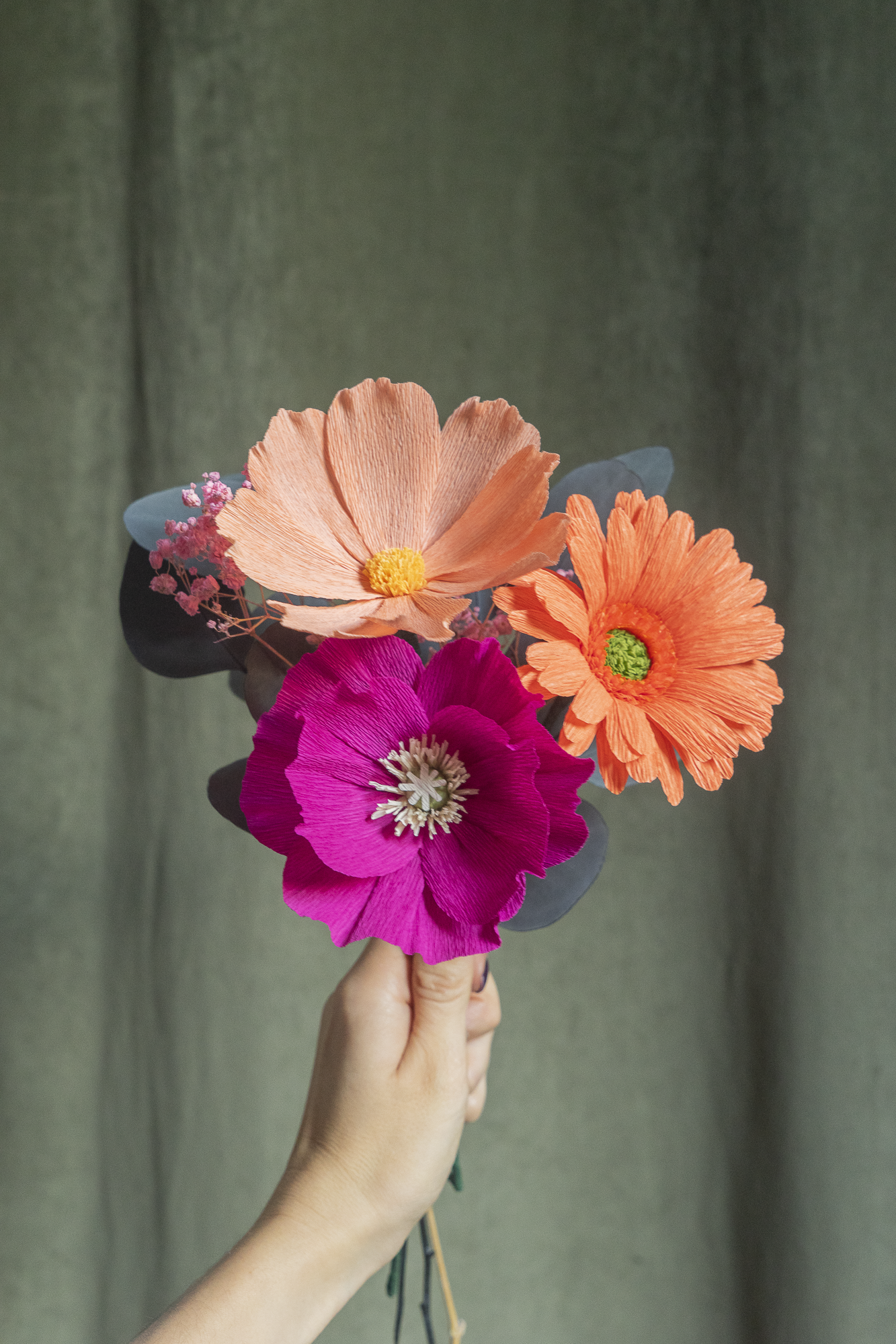 BOUQUETS ORANGE FUSHIA